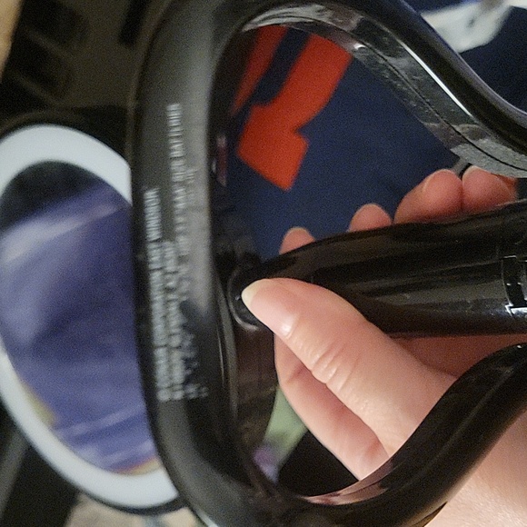 Conair mirror with battery - Picture 6 of 6